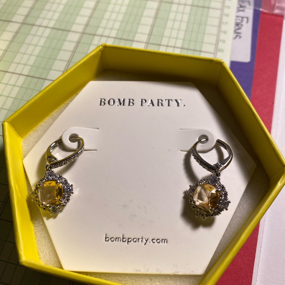 Bold spirit earrings